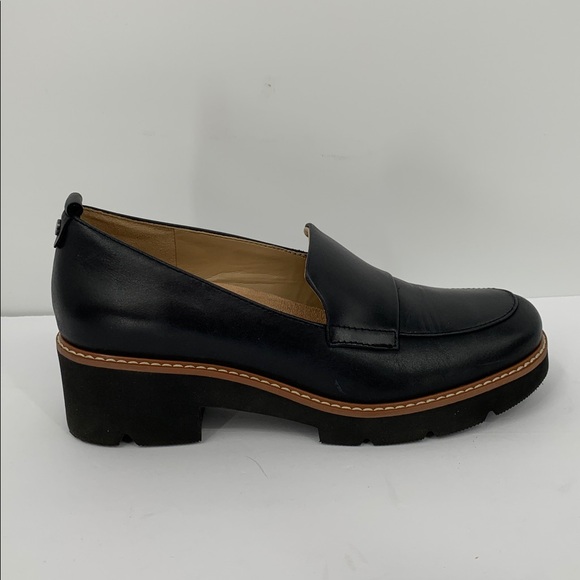 Naturalizer Darry chunky loafer shoe lug sole black leather slip-on new 7 - Picture 1 of 7